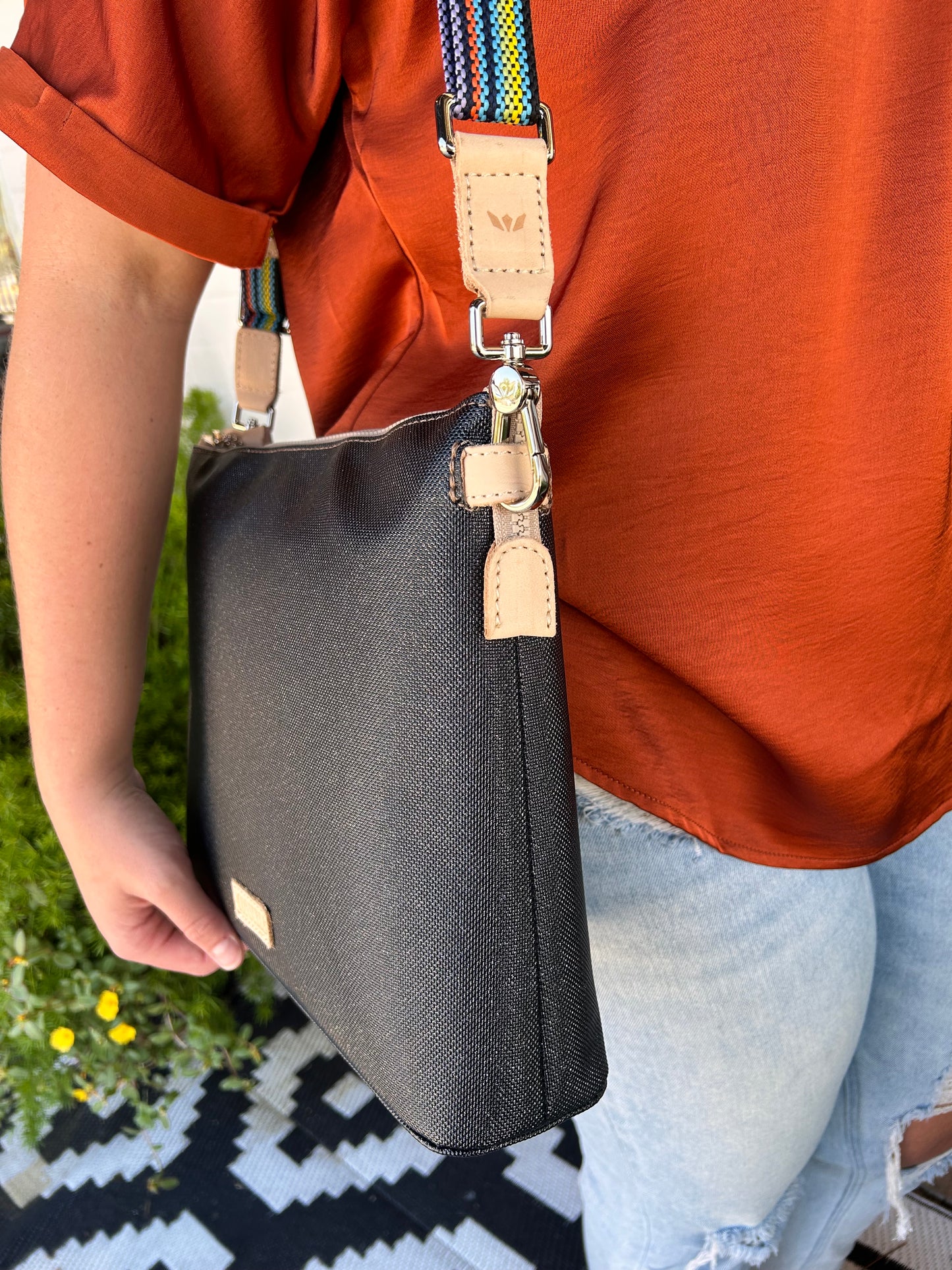 Downtown Crossbody- Diamond