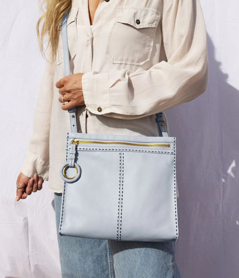 Hobo Austin Medium Crossbody