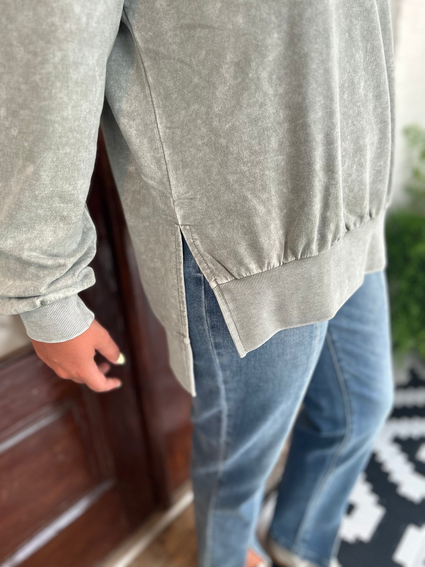 Keep It Simple Sweatshirt