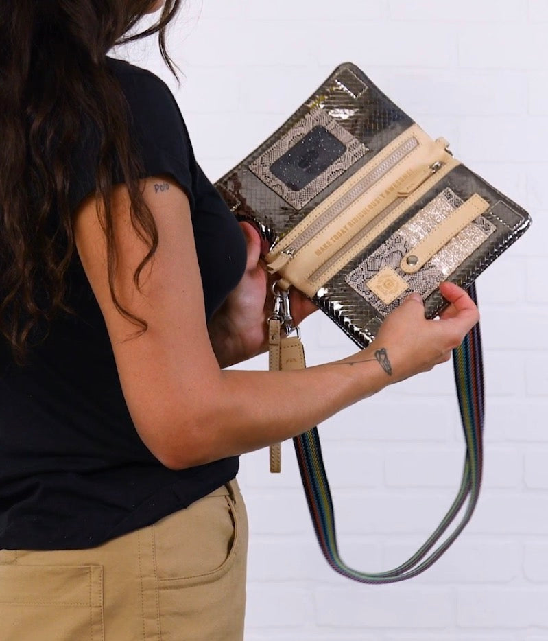 Uptown Crossbody, Kyle