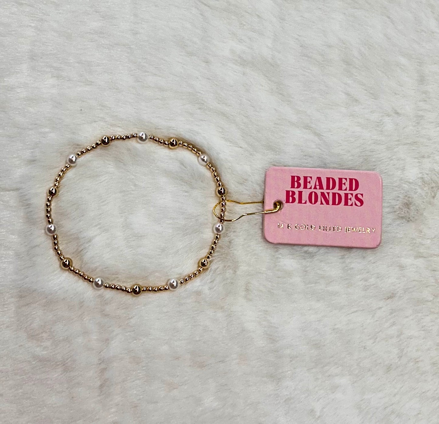 June Pearl/Gold Bracelet