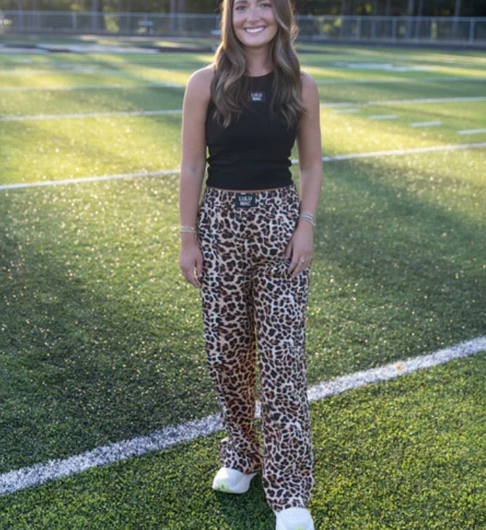 Lulu MAC Leopard Pants