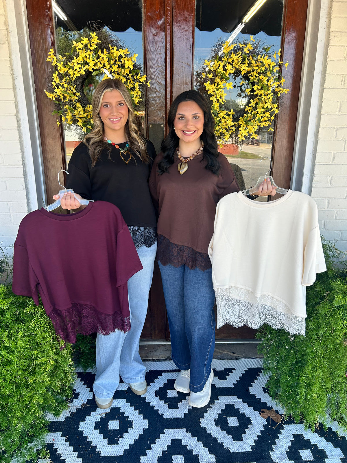 Lean On Me Top 4 Colors