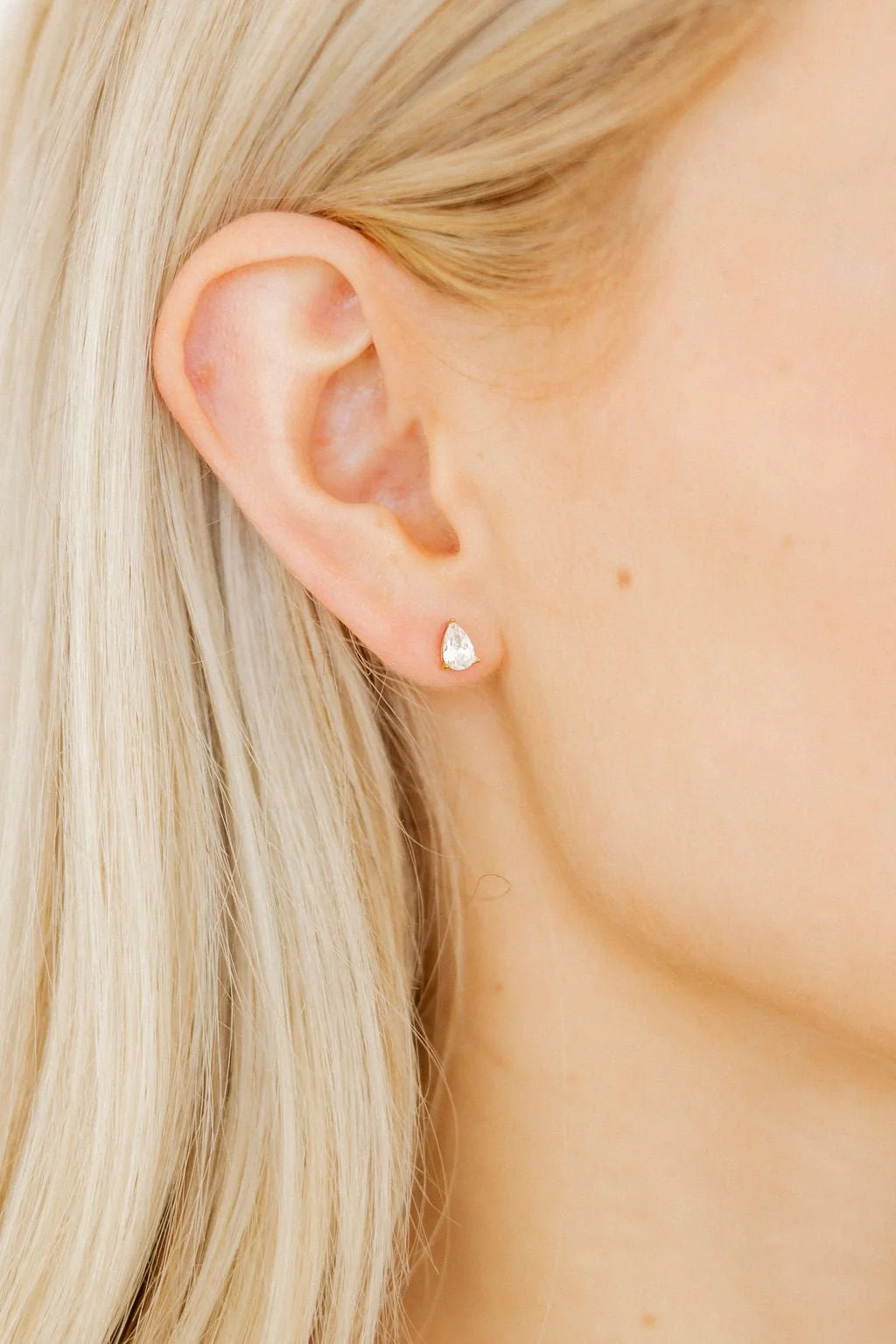 Screw Back Stud Earrings -Paige Pear Gold