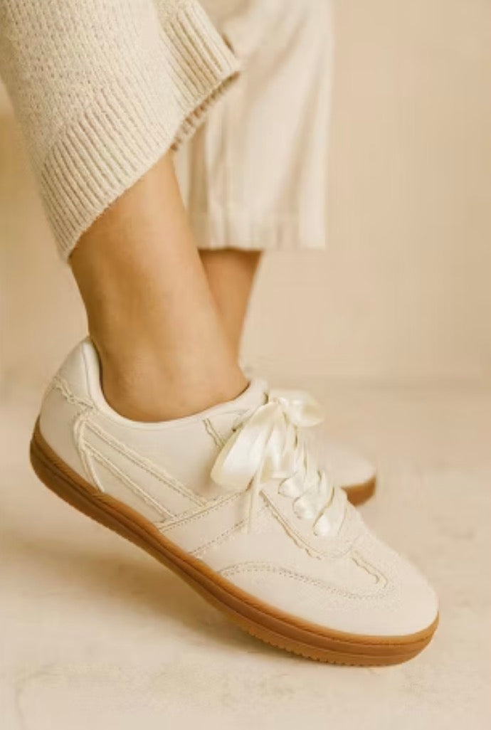 Giana Sneaker