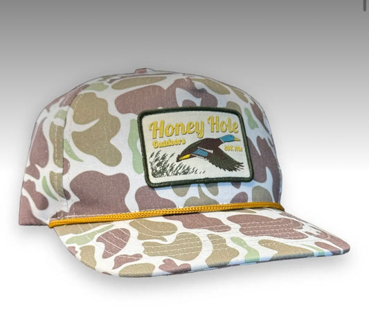 Honey Hole Duck Field Hat